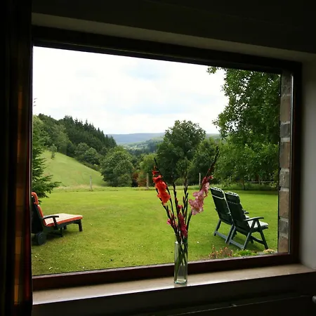 Tatil Evi Cozy In Lesterny Near *