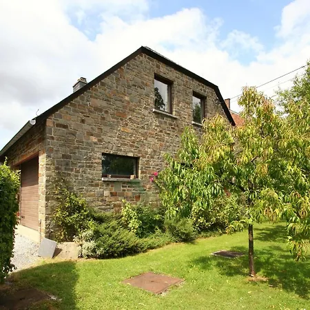 別荘 Cozy In Lesterny Near ナソーニュ